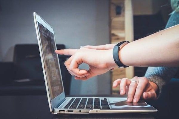 Comment évaluer le retour sur investissement de votre campagne publicitaire avec précision ?