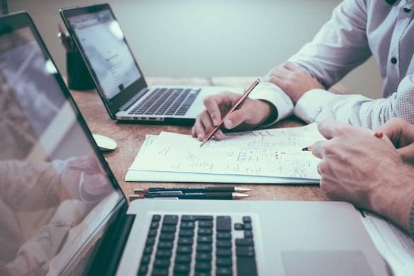 Optimiser le Quotidien de votre Cabinet : Choisissez le Logiciel de Gestion Interne Idéal pour Experts-Comptables